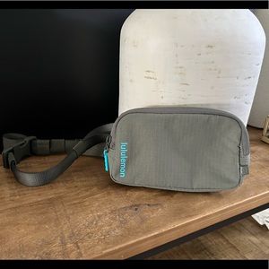 Lululemon Mini Belt Bag